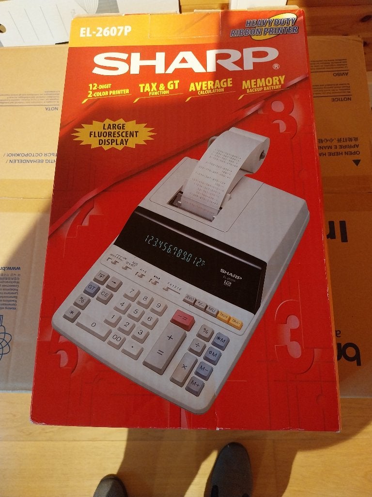 Machine à calculer  de bureau « SHARP », Divers, Enlèvement, Neuf