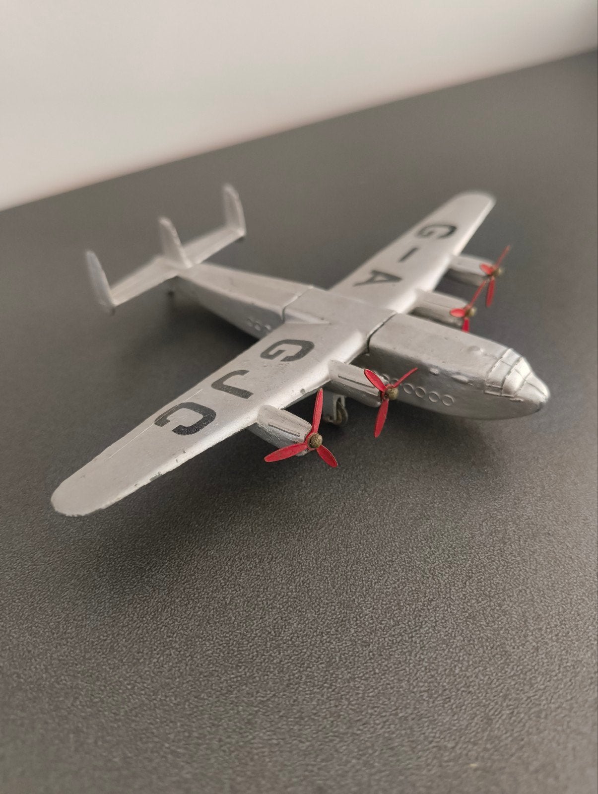 Vintage Dinky Toys 704 (70A) - Avro York Airliner (Jaren '50, Verzamelen, Ophalen of Verzenden