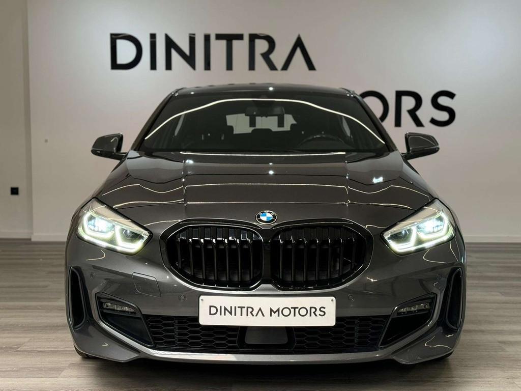 BMW 118 M Sport - Carplay/Navi/Cruise/Digital cockpit/Zetelv, Automaat, 1 Reeks, Gebruikt, Lichtsensor