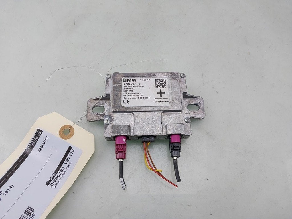 ANTENNE VERSTERKER BMW 3 serie (G20) (01-2018/03-2020), Gebruikt, BMW, Petuelring 130
80809  München, DE, Bayerische Motoren Werke AG
