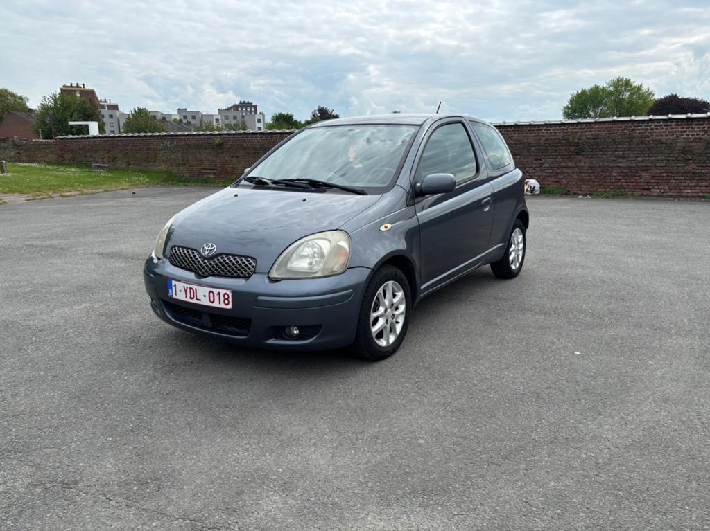 Toyota Yaris 1.0 VVT-i 16v, Achat, 998 cm³, 1370 kg, Boîte manuelle