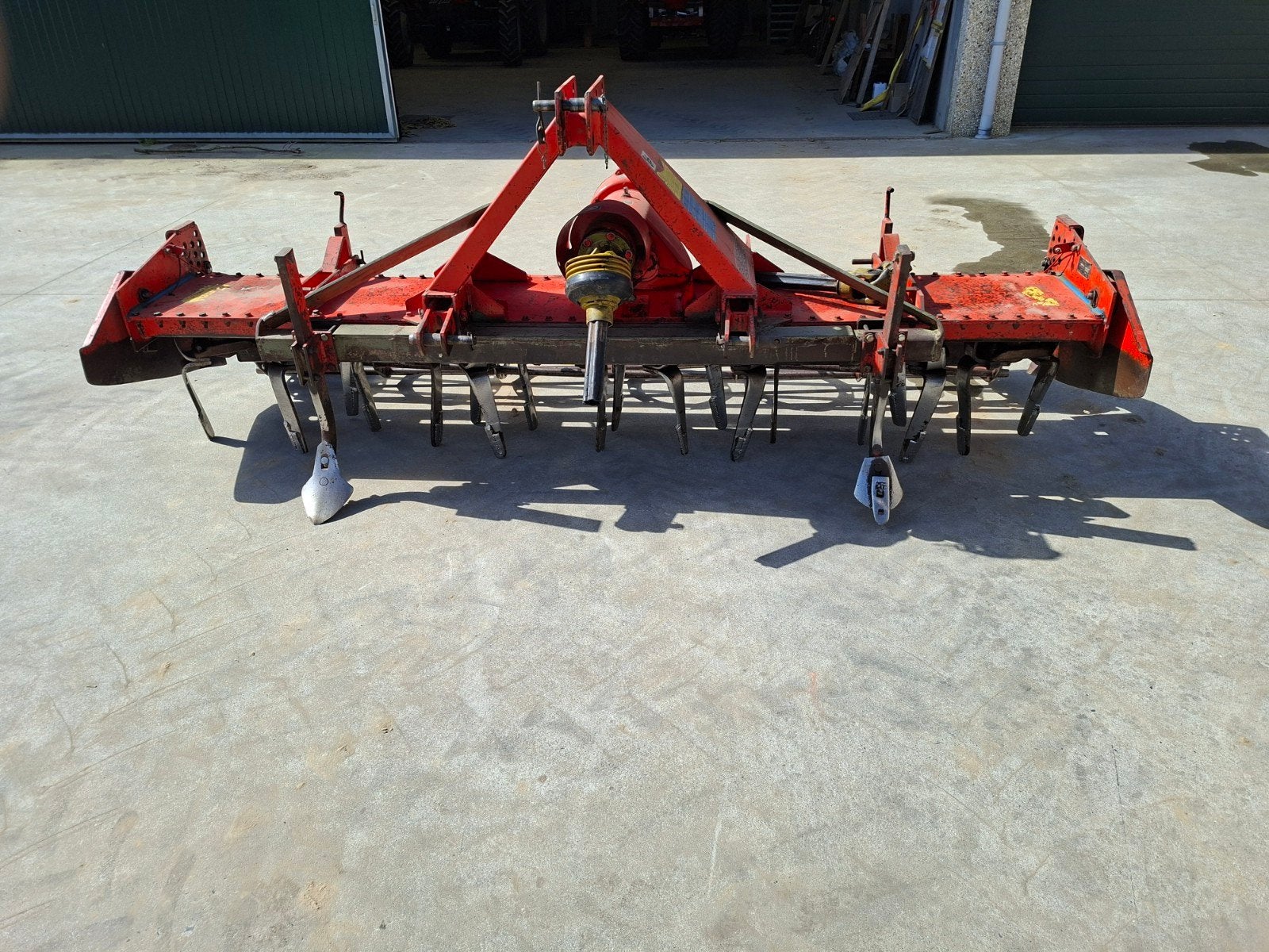 Rotoreg belrecolt hrb 301 kuhn, Zakelijke goederen, Landbouw | Werktuigen, Ophalen