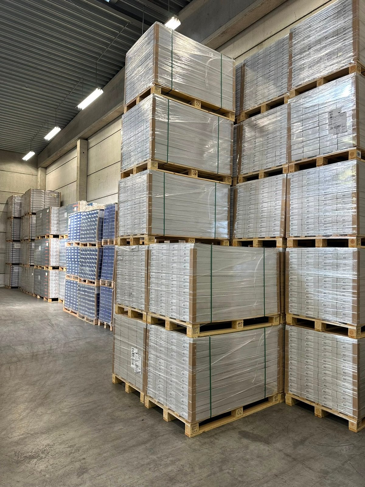 Weekendverkoop vloeren grote restpartijen, Huis en Inrichting, Eikenhout, 125 cm of meer, Ophalen of Verzenden, 75 – 100