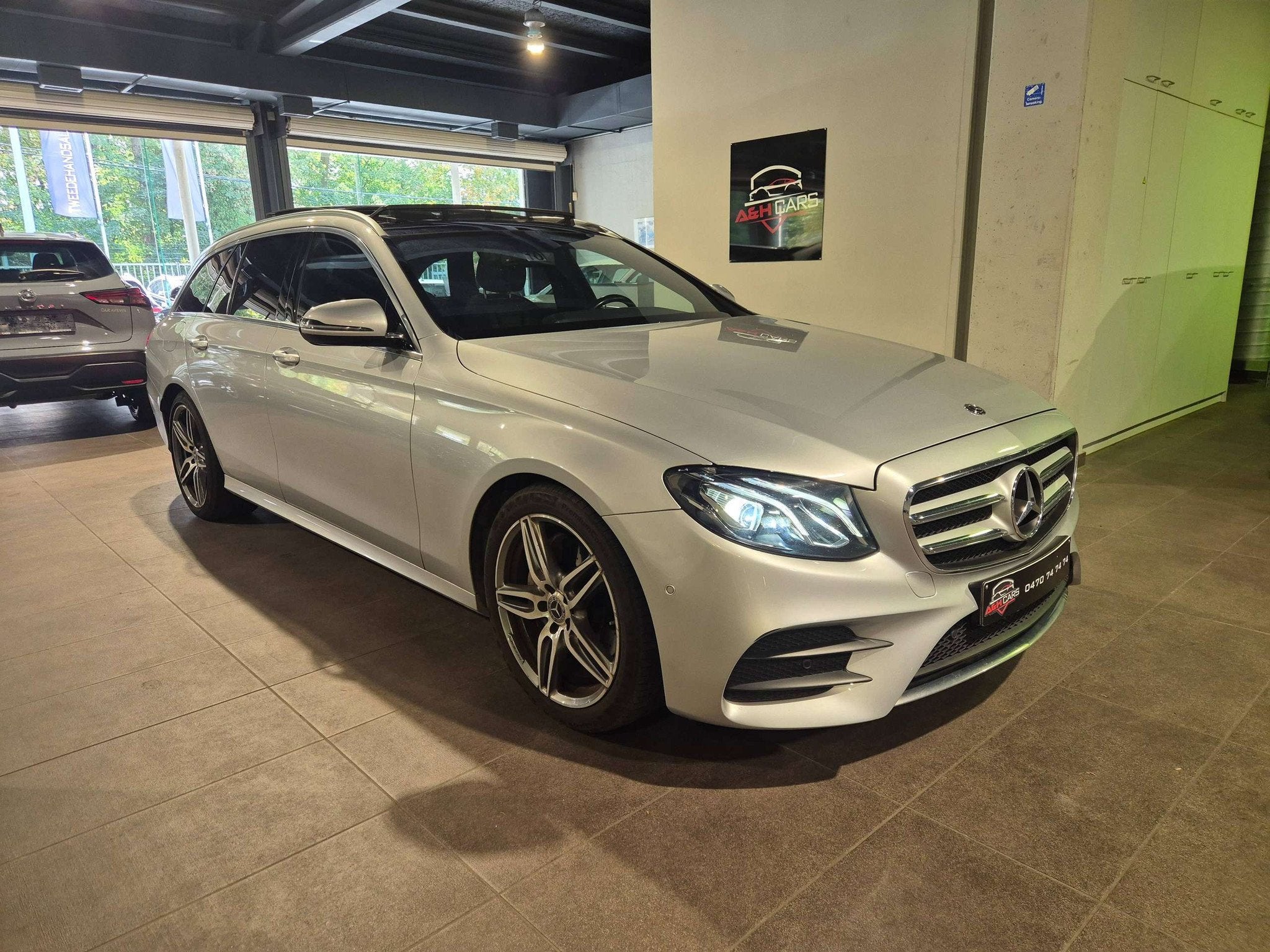Mercedes-Benz E-Klasse 200 E 200 d Business Solution AMG(EU6, Auto's, Automaat, Achterwielaandrijving, Gebruikt, 4 cilinders