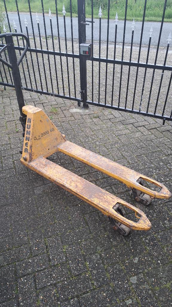 Transpallet 2000kg, Ophalen