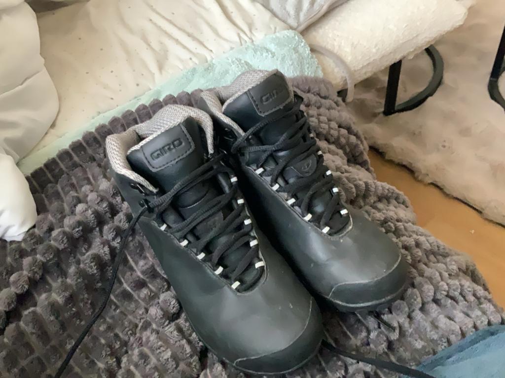 FIETS SCHOENEN DAMES, Fietsen en Brommers, Fietsaccessoires | Fietskleding, Ophalen, Zo goed als nieuw, Dames, Schoenen