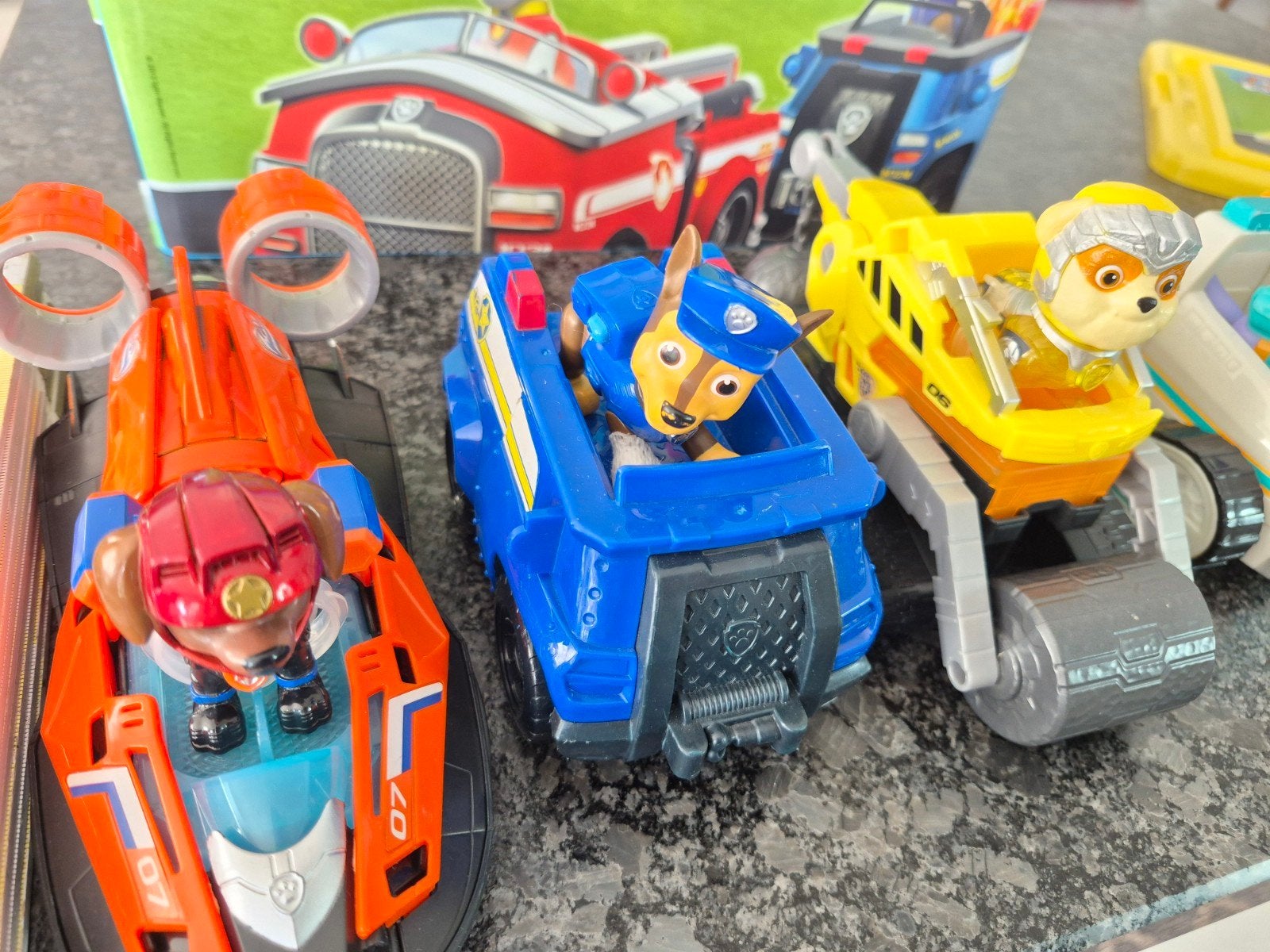 set paw patrol voertuigen ong 20cm groot, Ophalen, Gebruikt