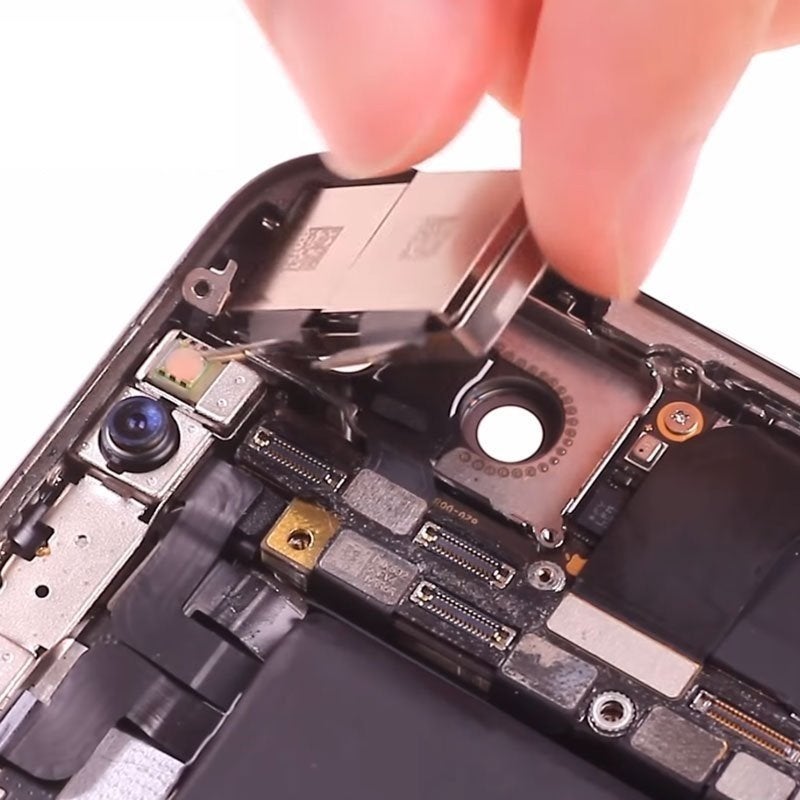 Réparation caméra arrière iPhone 13 ne fonctionne pas, Enlèvement, Apple