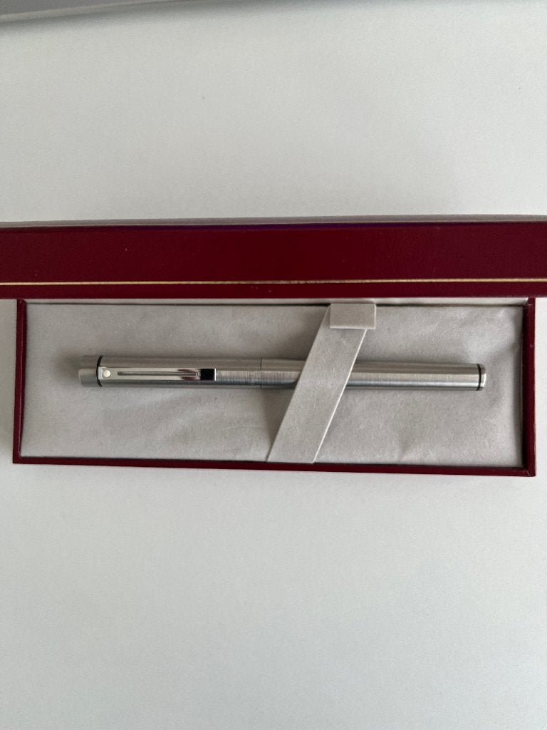 Sheaffer roller, Verzamelen, Pennenverzamelingen, Ophalen of Verzenden, Nieuw, Sheaffer, Met doosje