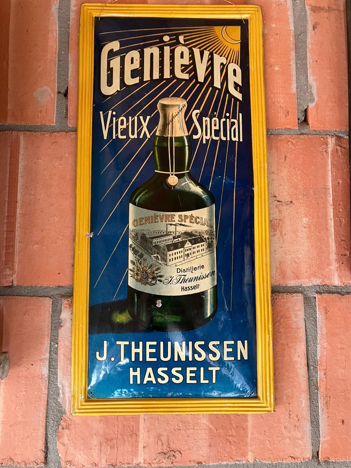 Ancien panneau d'affichage, Enlèvement, Utilisé