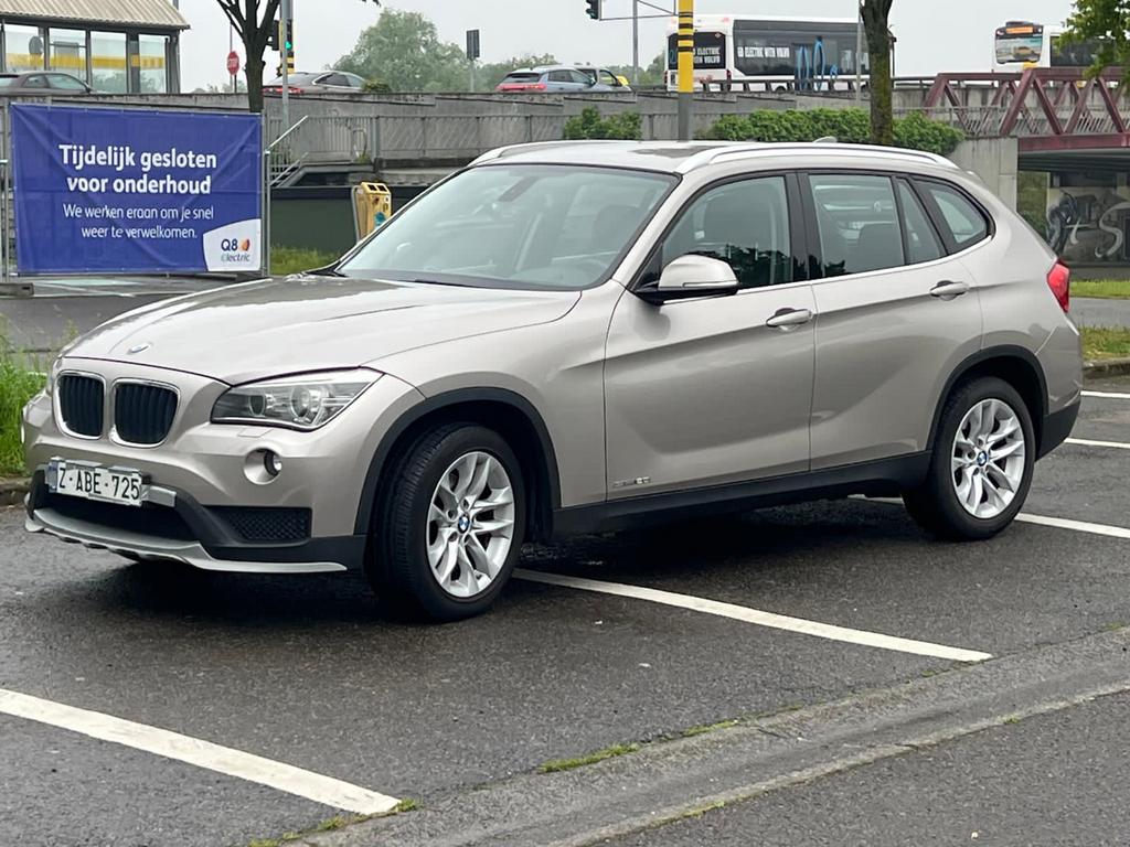 BMW W1 S Drive 2.0 i automaat, Auto's, BMW, Euro 6, Bedrijf, Grijs, SUV of Terreinwagen
