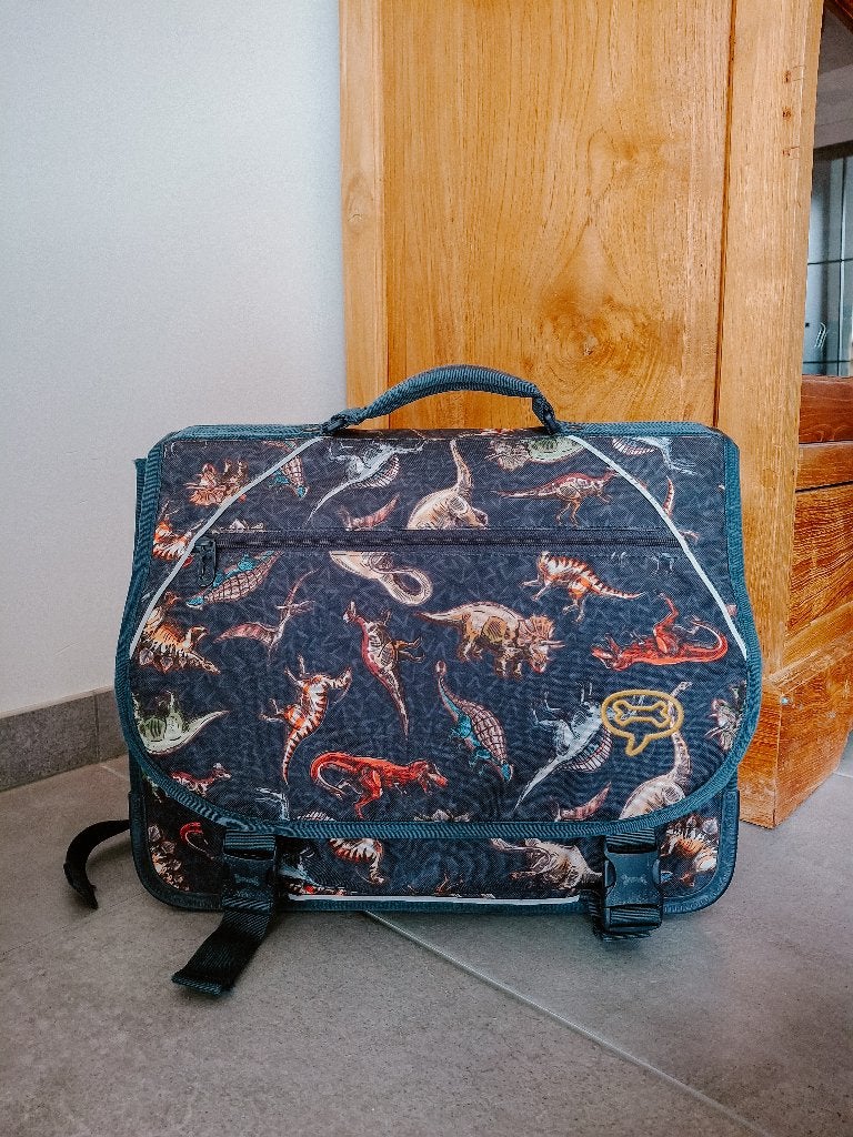Boekentas Stones & Bones, Handtassen en Accessoires, Tassen | Schooltassen, Ophalen, Zo goed als nieuw, Blauw, Aktetas of Boekentas