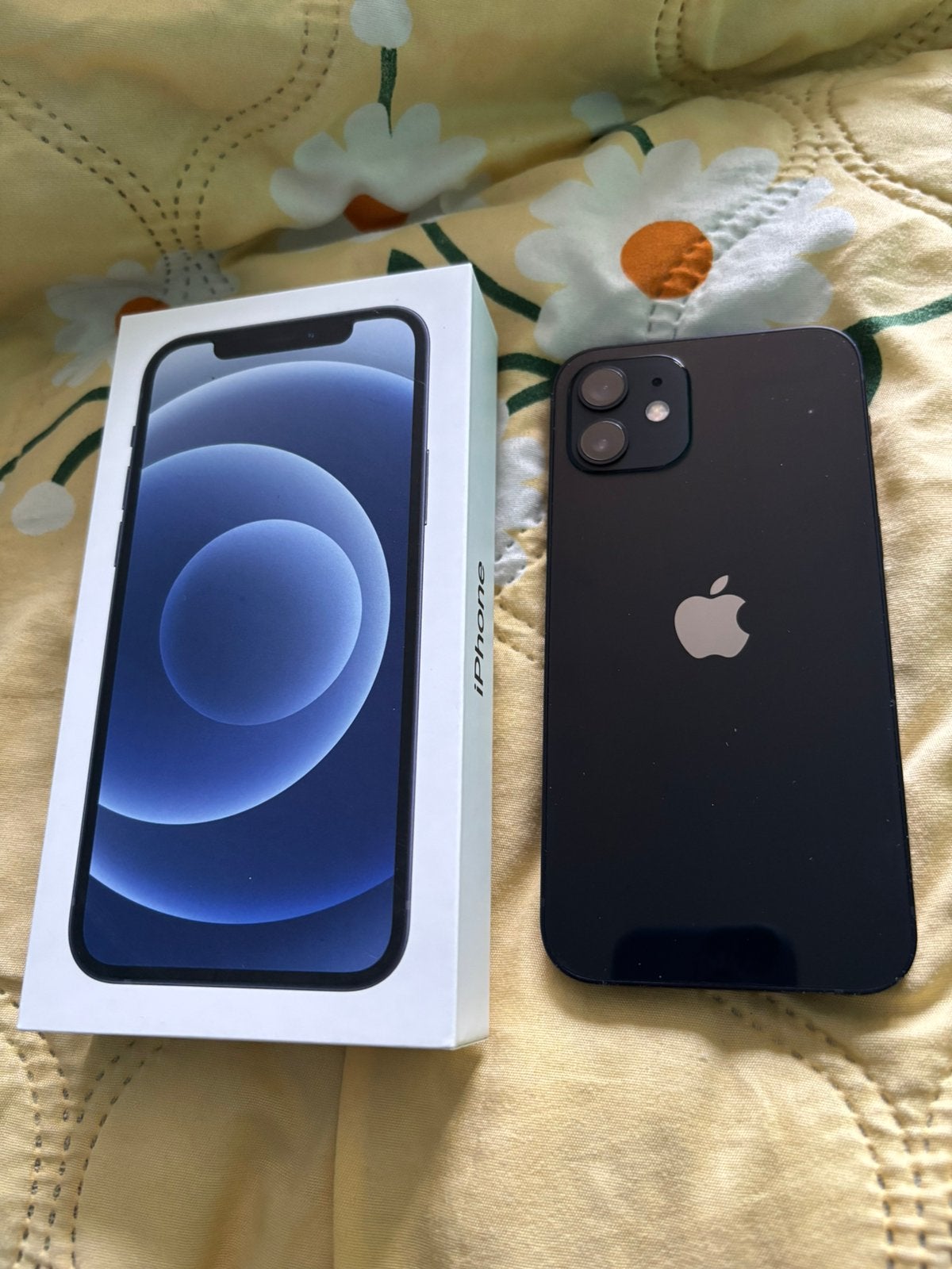 iPhone 12 – 64 GB – Batterij 87% – Zo goed als nieuw, Enlèvement, Comme neuf, 64 GB, IPhone 12