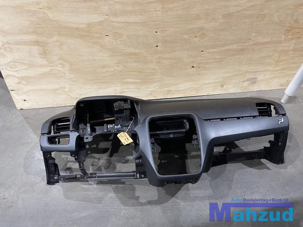 2007 FIAT GRANDE PUNTO 199 dashboard airbag, Stellantis Europe S.p.A., Info@stellantis.com, Utilisé, Corso Giovanni Agnelli 200
10135  Turin, IT