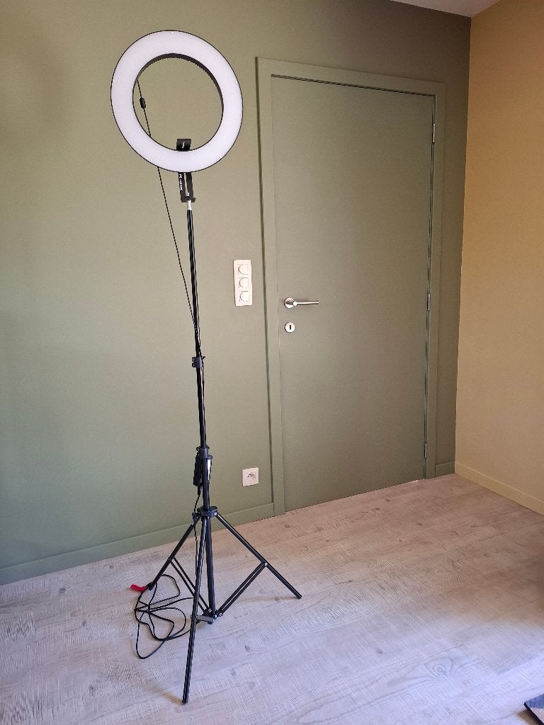 Ringlamp met statief & smartphonehouder-Falconeyes TMB 240 c, Dimbaar, Ophalen, Zo goed als nieuw, Overige merken