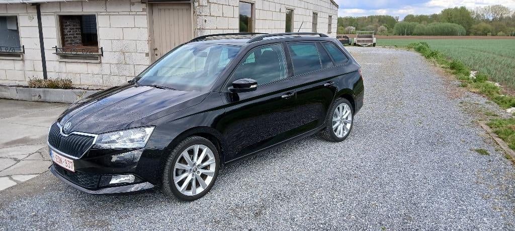 SKODA FABIA, break, Ambition, 02/20, 25940 km, Auto's, Voorwielaandrijving, Stof, Zwart, 5 deurs