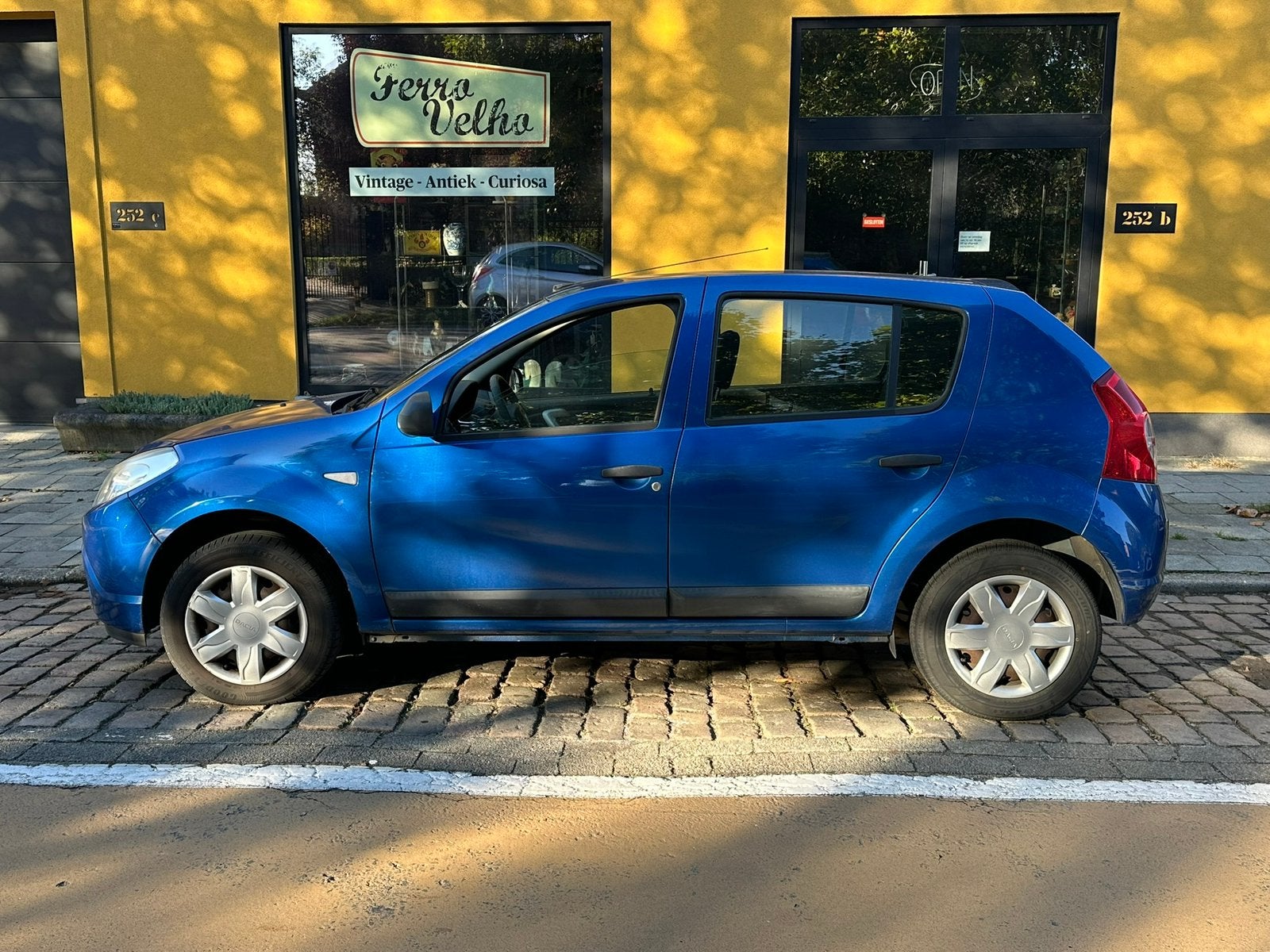 Dacia Sandero 1.2 essence 160 000 km, Autos, Achat, Boîte manuelle, 5 portes, Particulier
