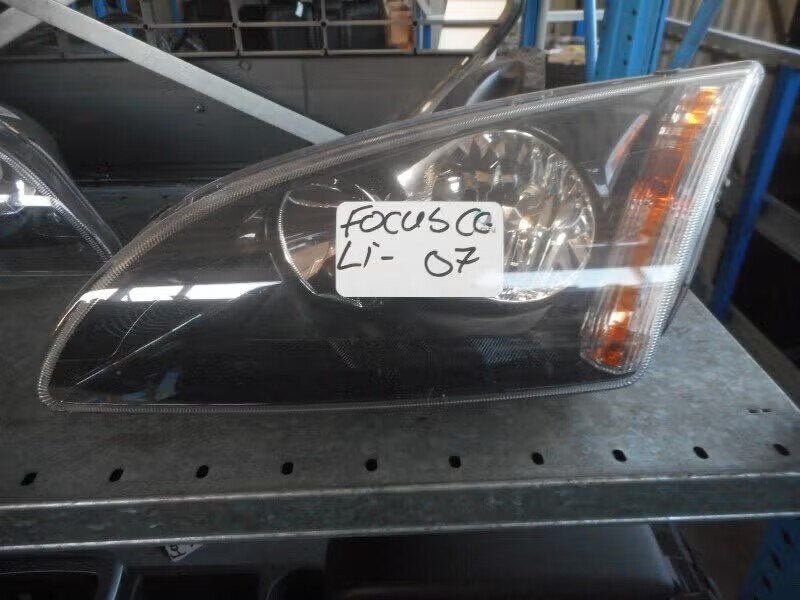 KOPLAMP LINKS Ford Focus 2 C+C (4m5113w030je), Gebruikt, Ophalen of Verzenden, Henry-Ford-Straße 1 50735 Köln, DE, Ford-Werke GmbH