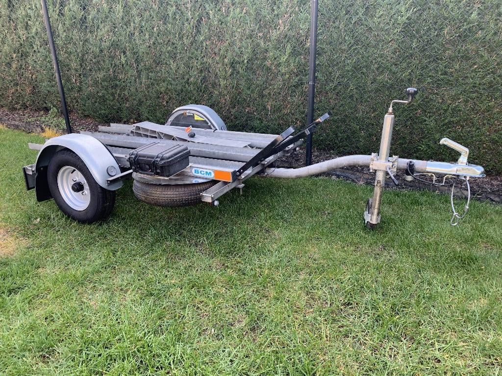 MOTOR remorque voor 3 MOTO'S  Te huur., Ophalen, Gebruikt