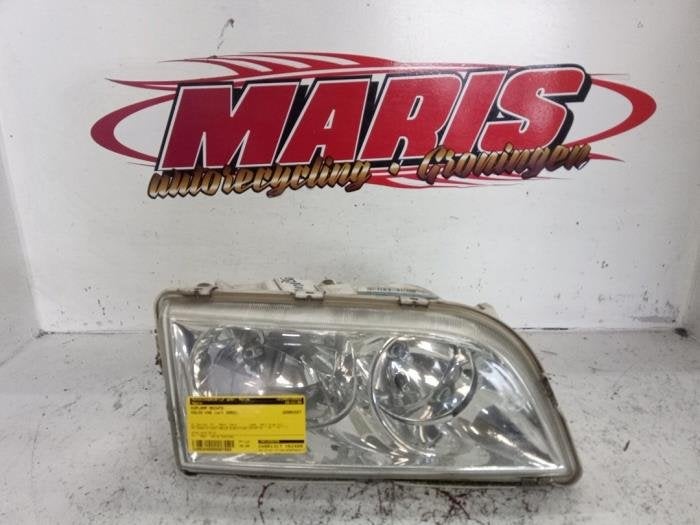 Phare droit d'un Volvo V40, Autos : Pièces & Accessoires, -, -, 3 mois de garantie, -