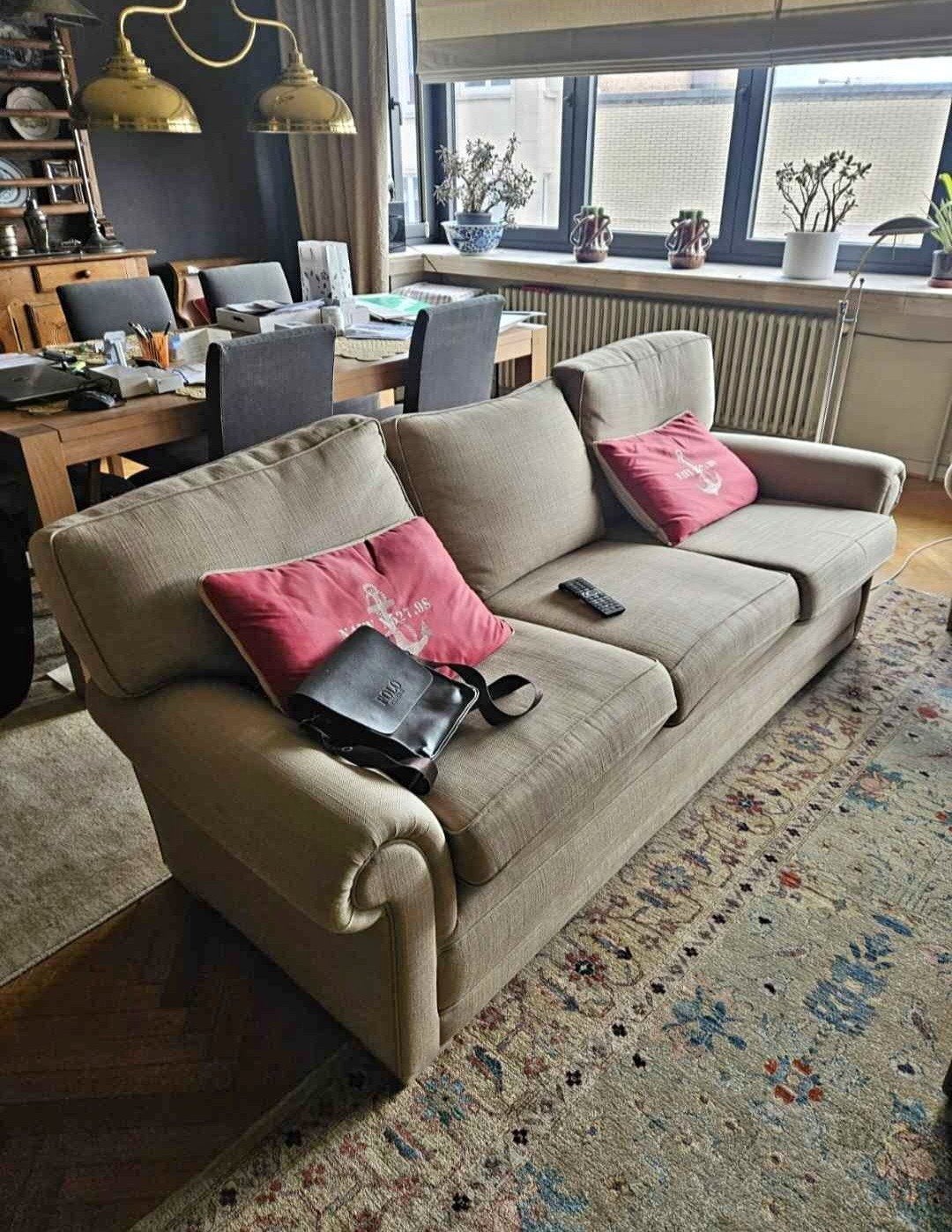 Grand canapé 3 places beige – très confortable, Enlèvement