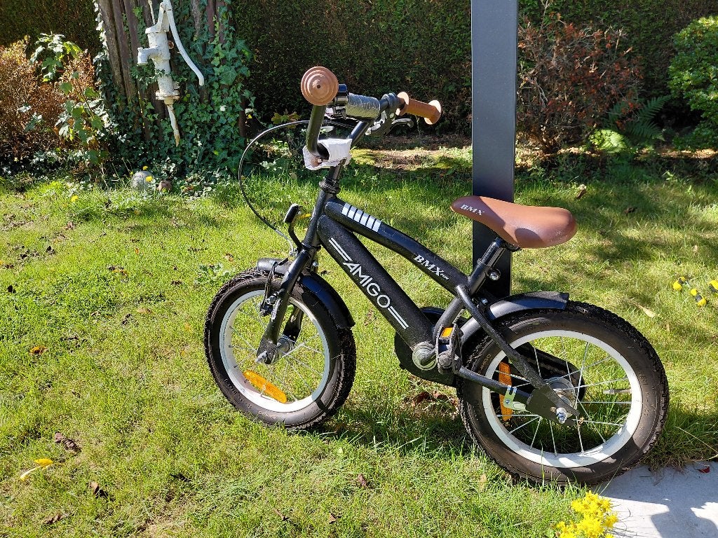 Kinderfiets, Ophalen, Velgrem, 14 inch of minder, Amigo