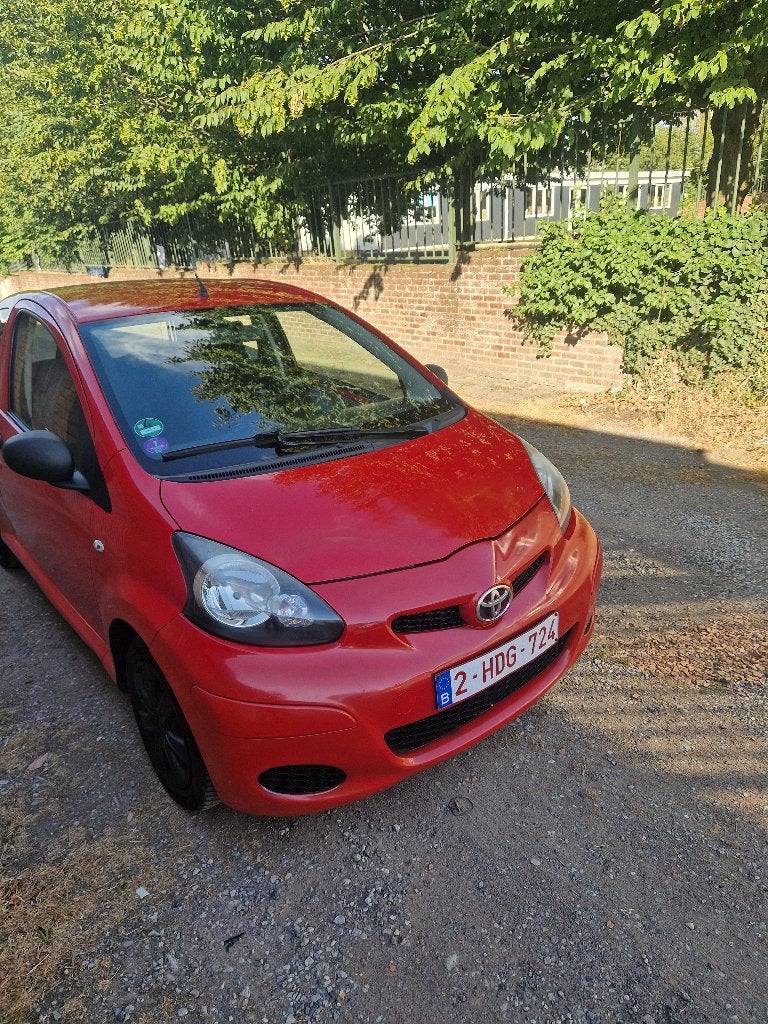 Toyota aygo 2011 essence ⛽️, Rouge, Euro 5, Achat, Boîte manuelle