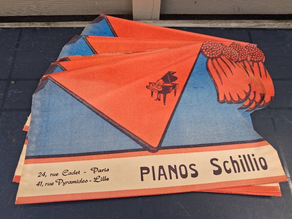 PIANOS SCHILLIO 10 pièces... années 1940, Enlèvement ou Envoi, Comme neuf, Panneau publicitaire