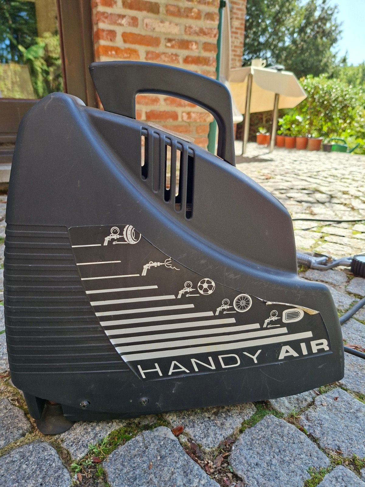 Draagbare compressor, Doe-het-zelf en Bouw, Ophalen, Gebruikt, 10 bar of meer, Mobiel
