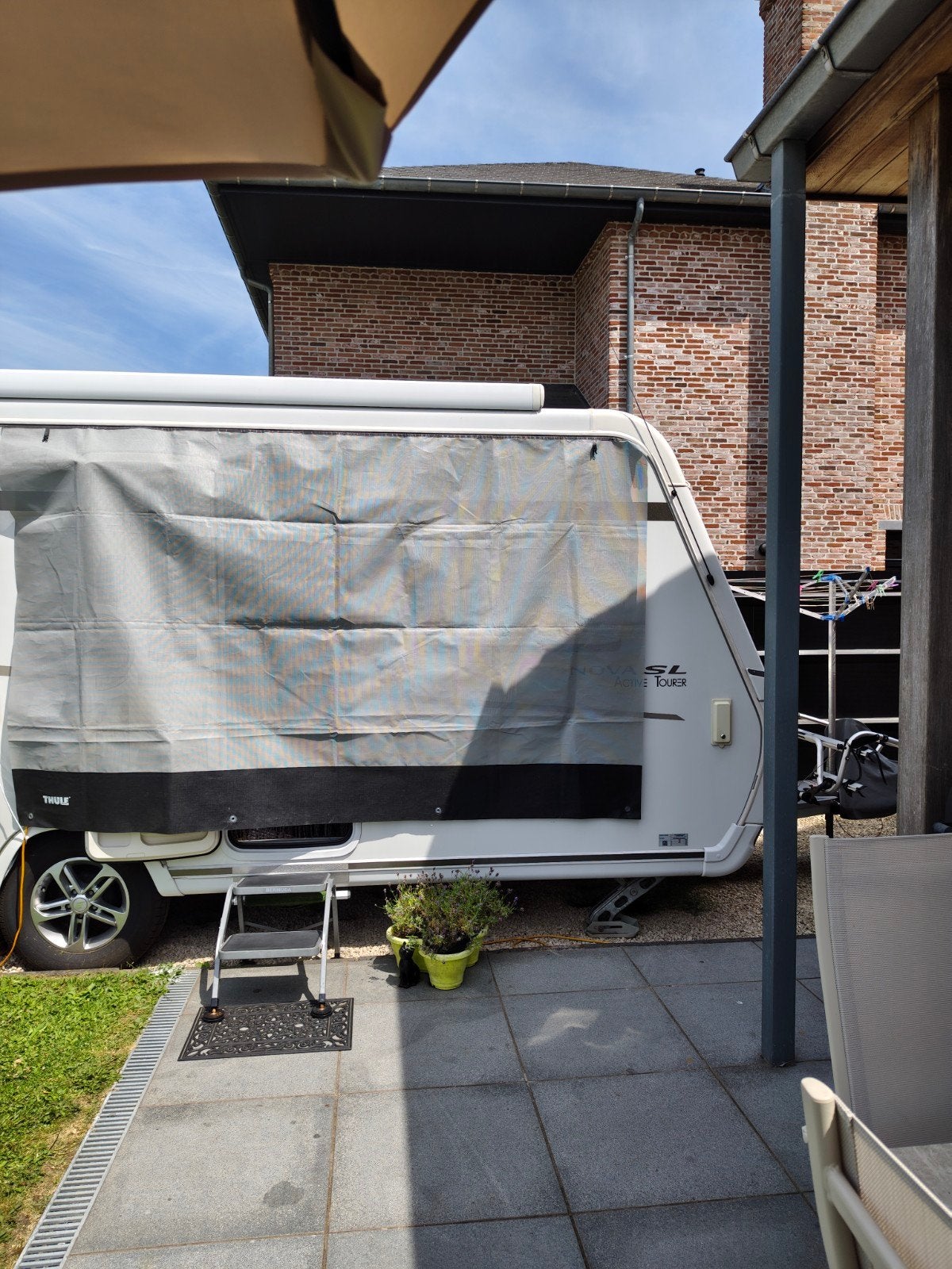 Thule sol front G2 (2.80) breed, Ophalen of Verzenden