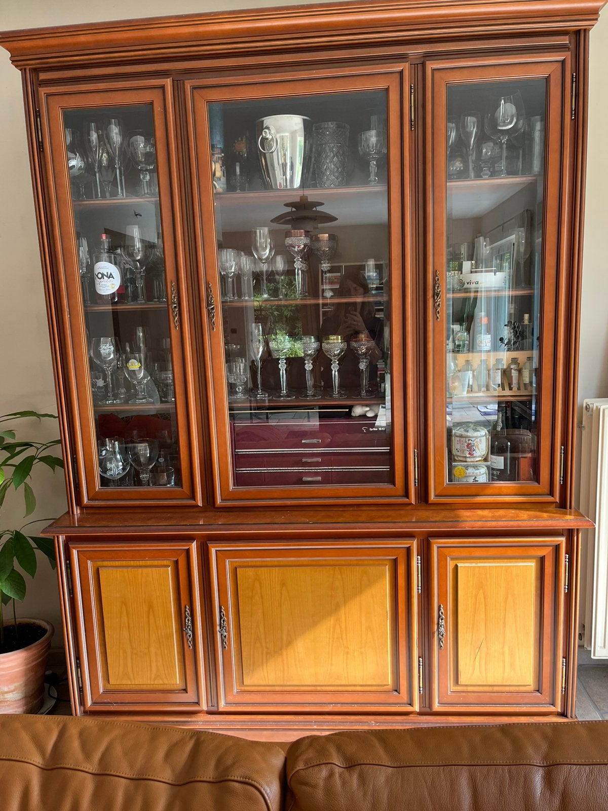 Kast in kerselaar., Enlèvement, Utilisé