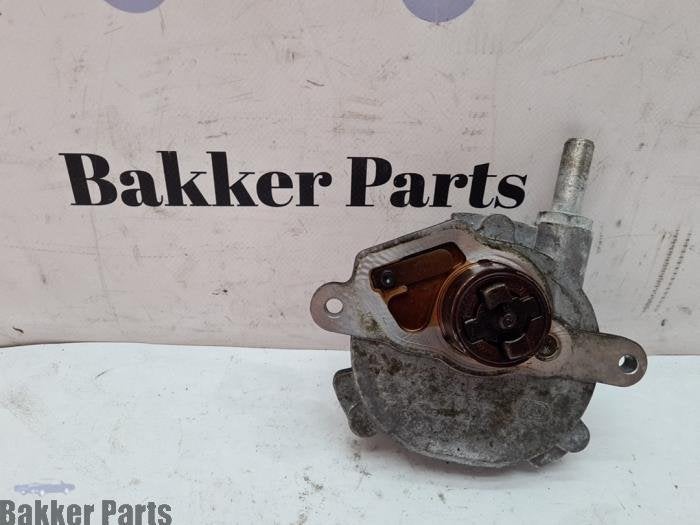 Pompe à vide (essence) d'un Mercedes C-Klasse, -, 3 mois de garantie, Utilisé, -