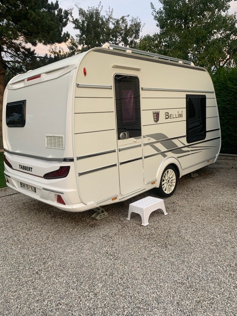 Bellini 390 Tabbert, Caravanes & Camping, Tabbert, Grand lit, Réfrigérateur, Particulier