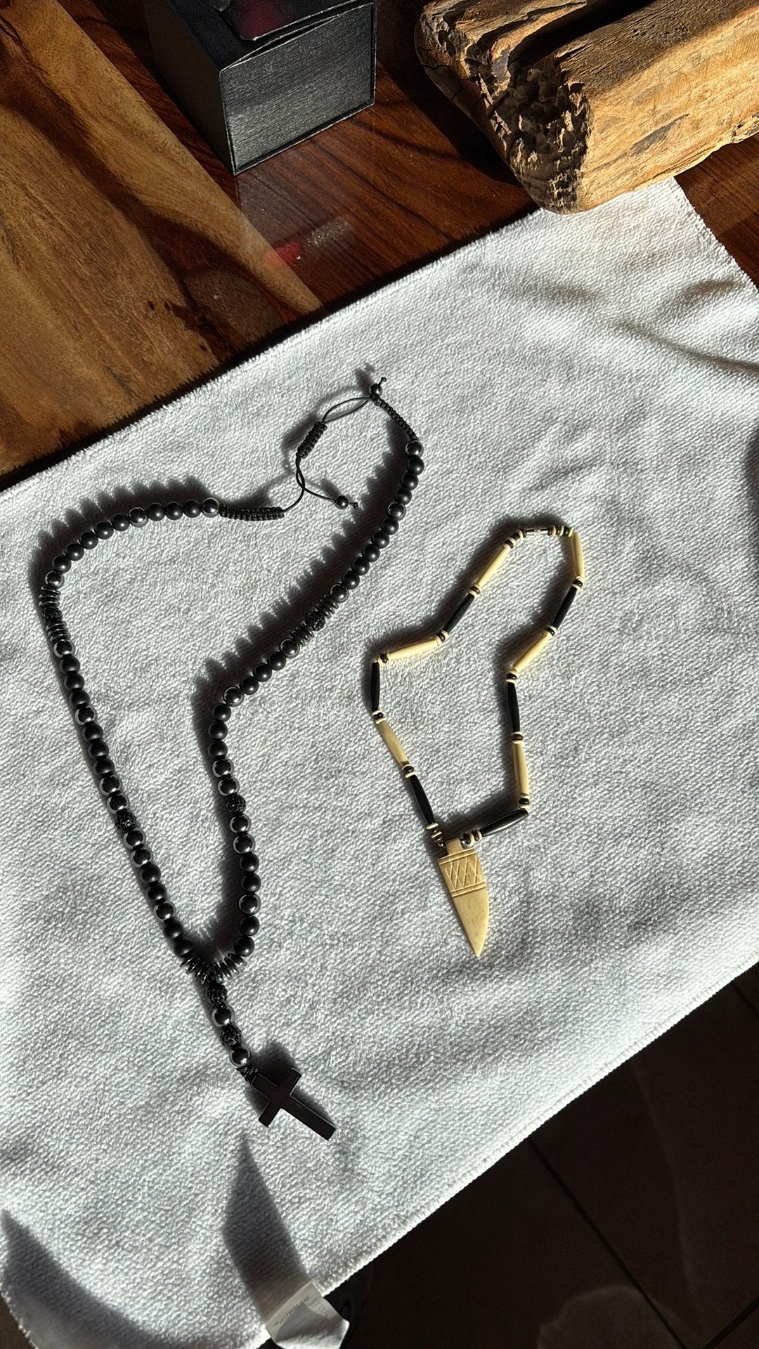 Colliers, Bijoux, Sacs & Beauté, Enlèvement, Comme neuf