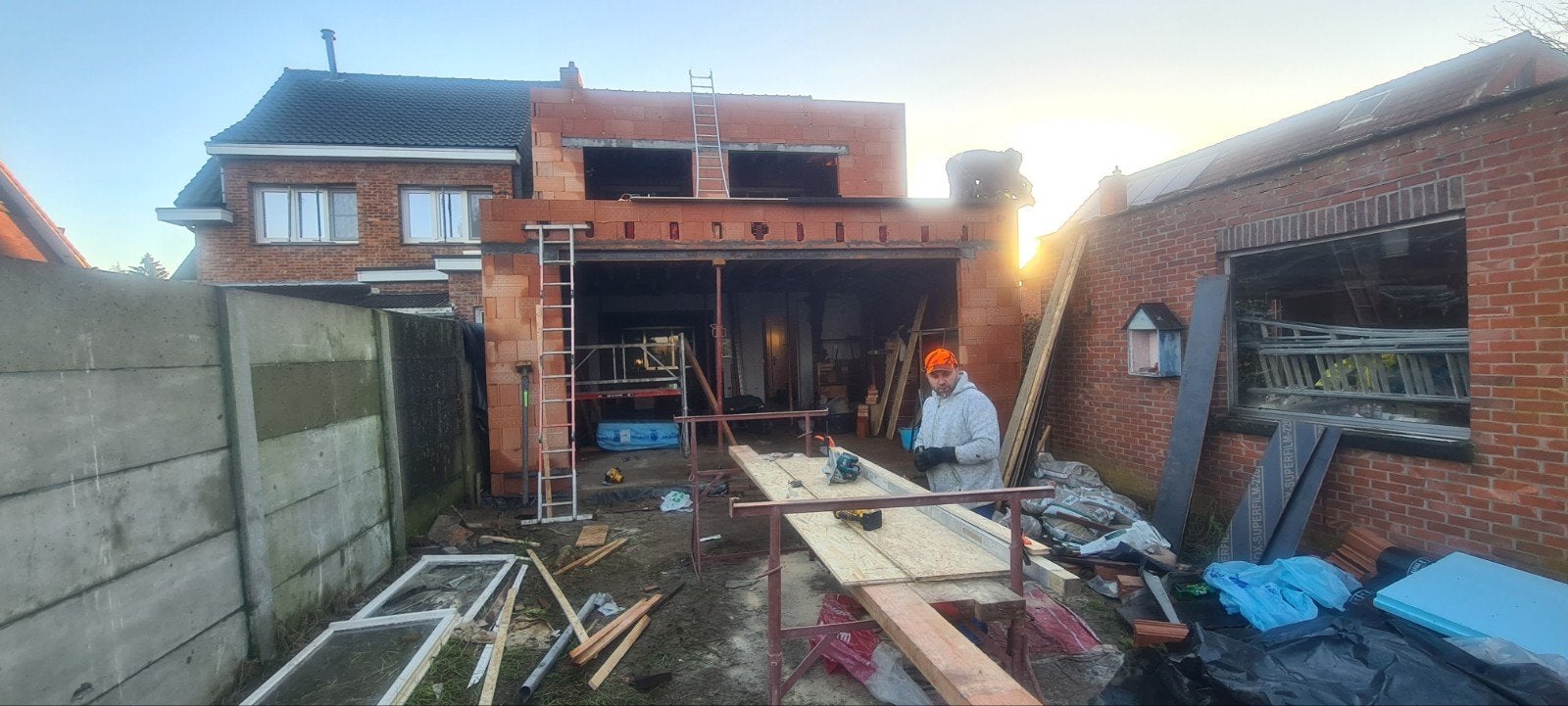 Ruwbouw werken,Achter bouwwerken.0466445657
