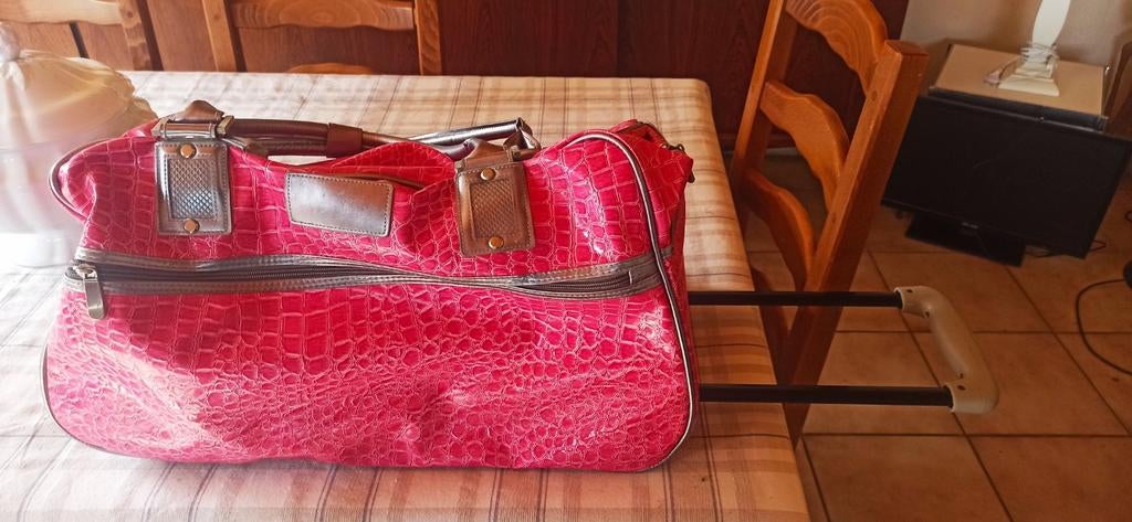 Sac cabine avec roulettes, Enlèvement ou Envoi, Comme neuf, Rose, Roulettes