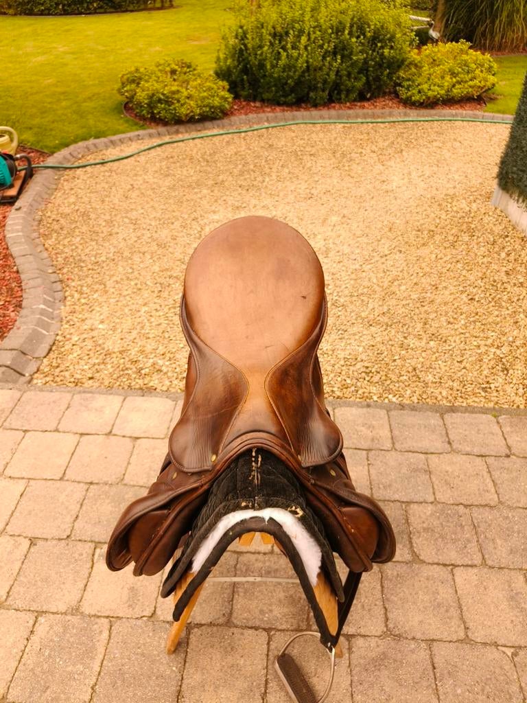 Selle Stubben, Enlèvement, Comme neuf