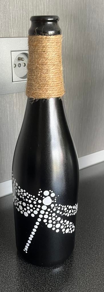 Decoratie fles, Enlèvement, Utilisé
