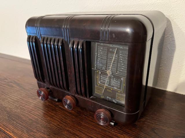 Vintage bakelieten radio, zonder merk, Antiek en Kunst, Curiosa en Brocante, Ophalen