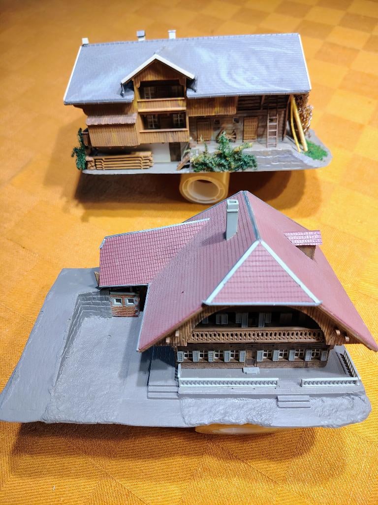 Chalets construits à l'échelle Kibri N, Hobby & Loisirs créatifs, Trains miniatures | Échelle N, Autres marques, Analogique, Enlèvement ou Envoi