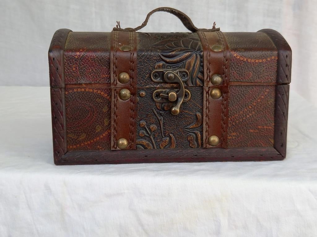 antieke houten kist en kok, Antiek en Kunst, Ophalen of Verzenden