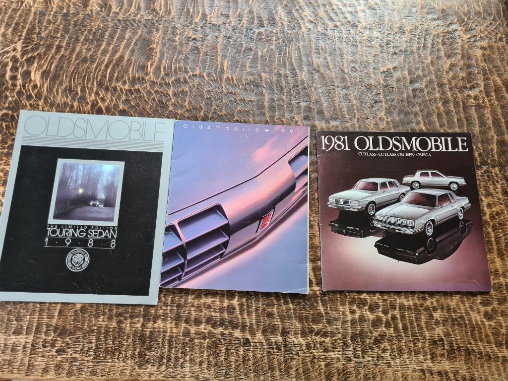 Oldsmobile brochures, Ophalen, Zo goed als nieuw, Overige merken