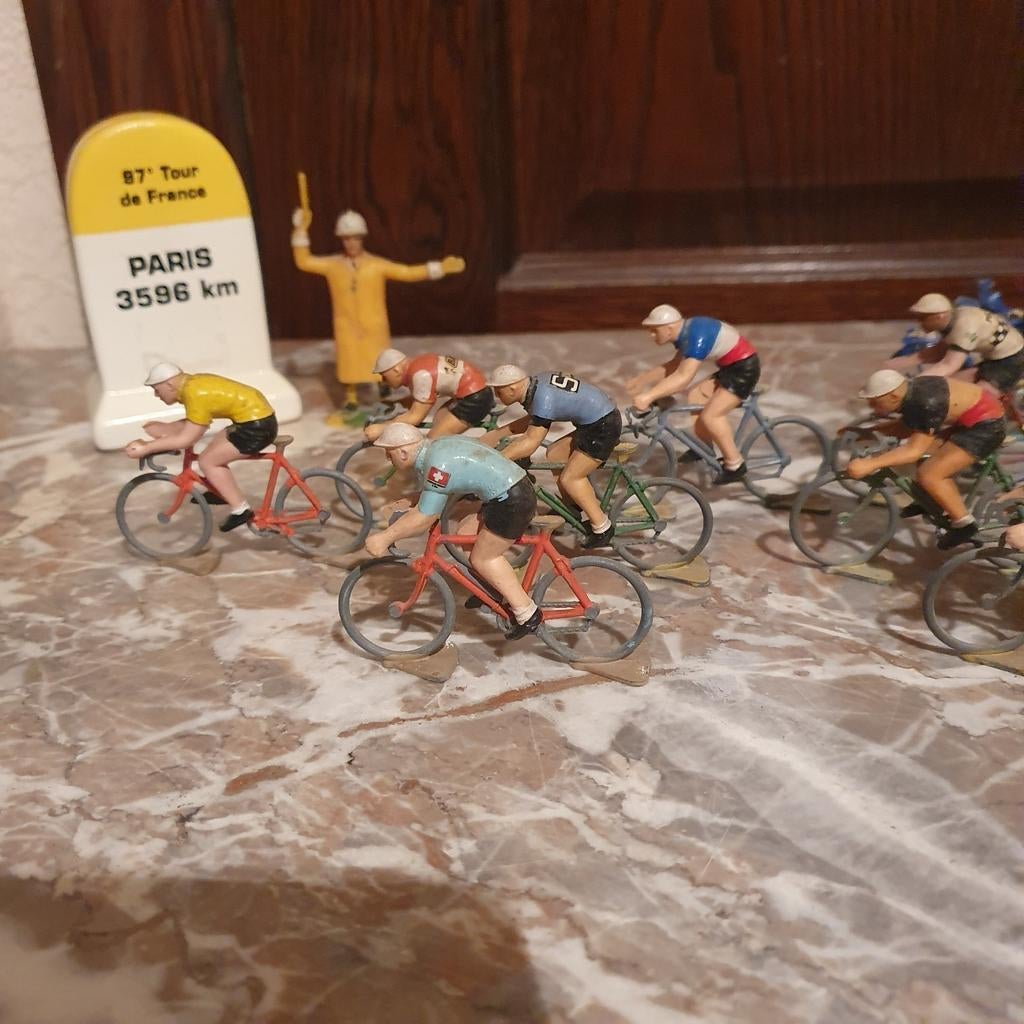 Pilotes du Tour de France J.60, Enlèvement ou Envoi