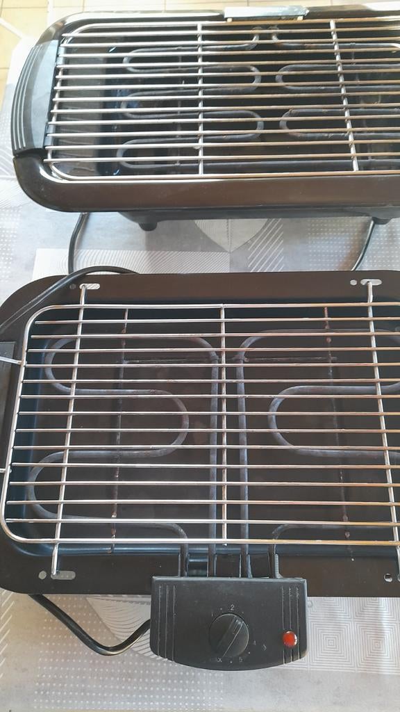 2 barbecues electriques