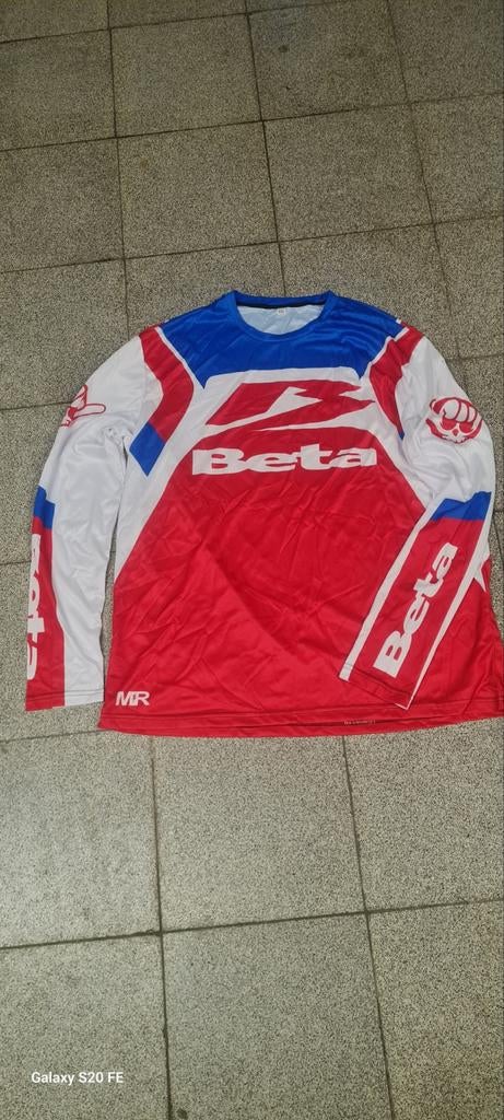 Cross shirt BETA. Splinternieuw., Ophalen of Verzenden