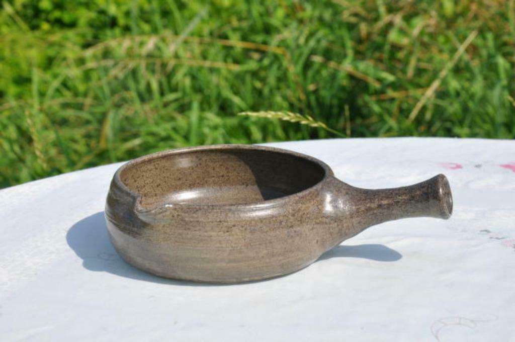 §  plat saucier terre cuite, Neuf, Enlèvement ou Envoi, Poterie rustique, Poterie
