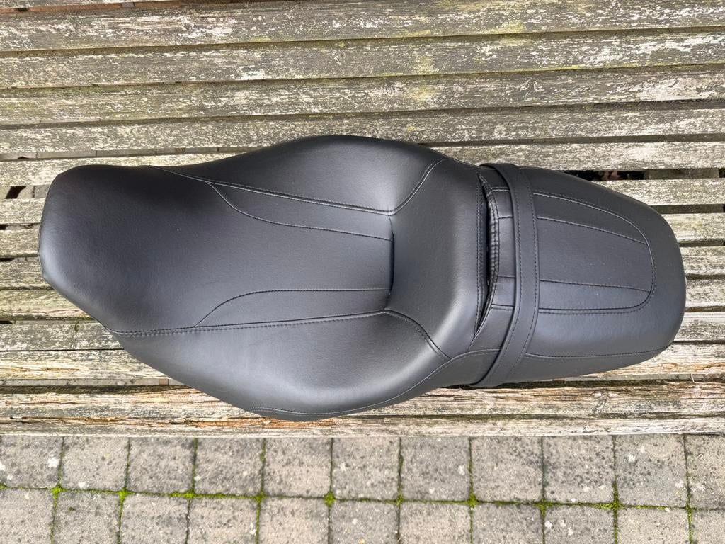 Harley-seat original uit 2022, Ophalen of Verzenden