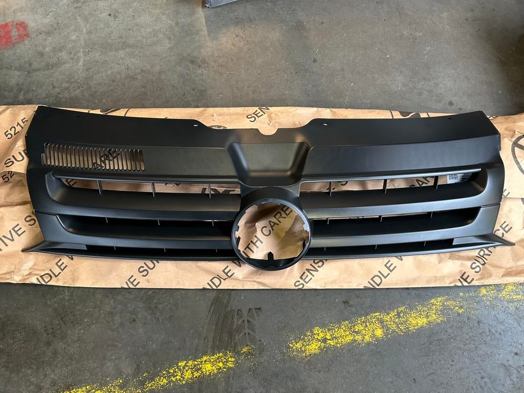 Vw Transporter T5.1 grill, Auto-onderdelen, Nieuw, Ophalen of Verzenden, Bumper, Volkswagen