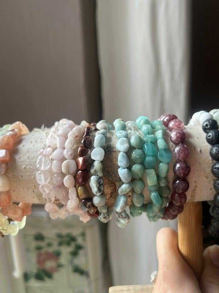 Armbanden in natuursteen, Ophalen of Verzenden, Zo goed als nieuw