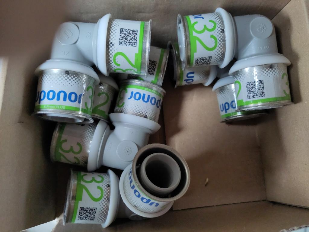 6x Uponor S-press plus hoek alpex 32, Enlèvement ou Envoi, Neuf, Autres types